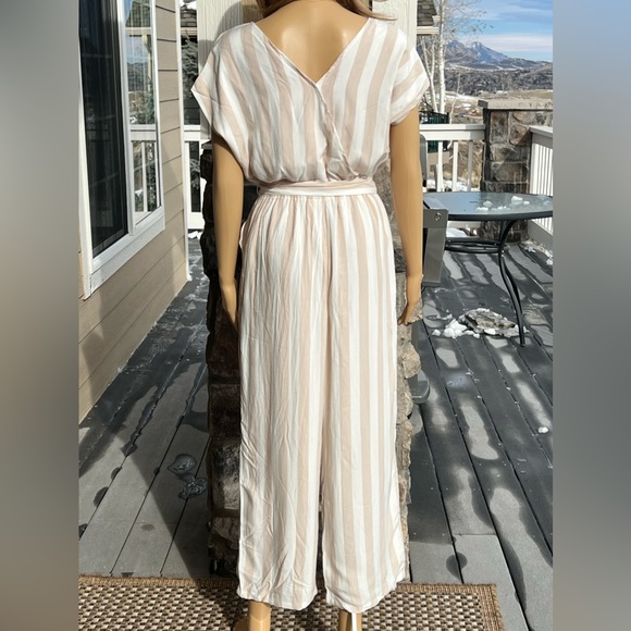 AEO Striped Pant Jumpsuit - Picture 4 of 16